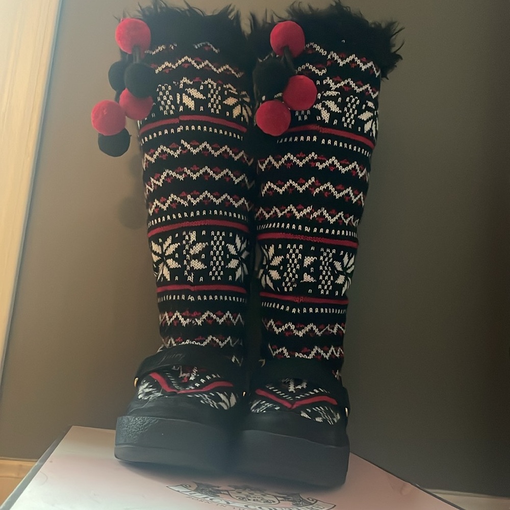 Juicy Couture platform knit boots size 8. Worn once for a short time.